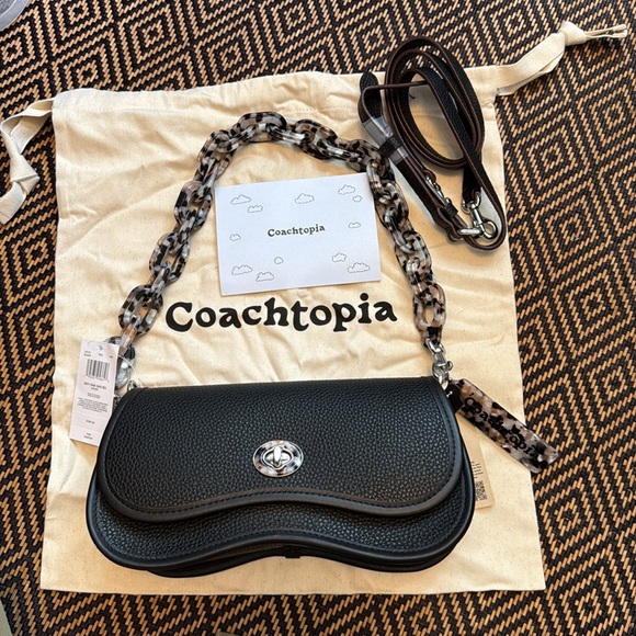 Coach wavy dinky bag in coachtopia leather Black ck113- NWT-original release - Picture 1 of 14